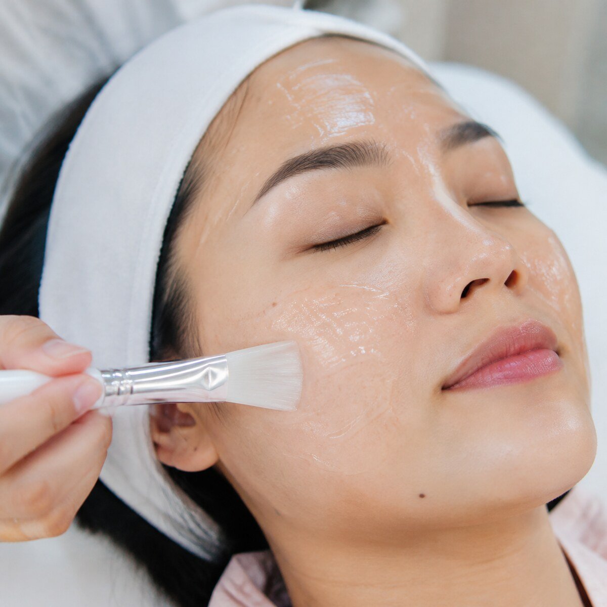 Facial Brightening & Hydration - gambar 2
